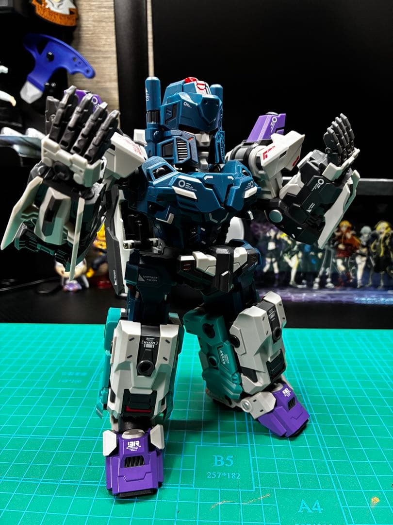 誠造社 SDT-06 CAESAR 非正規トランスフォーマー