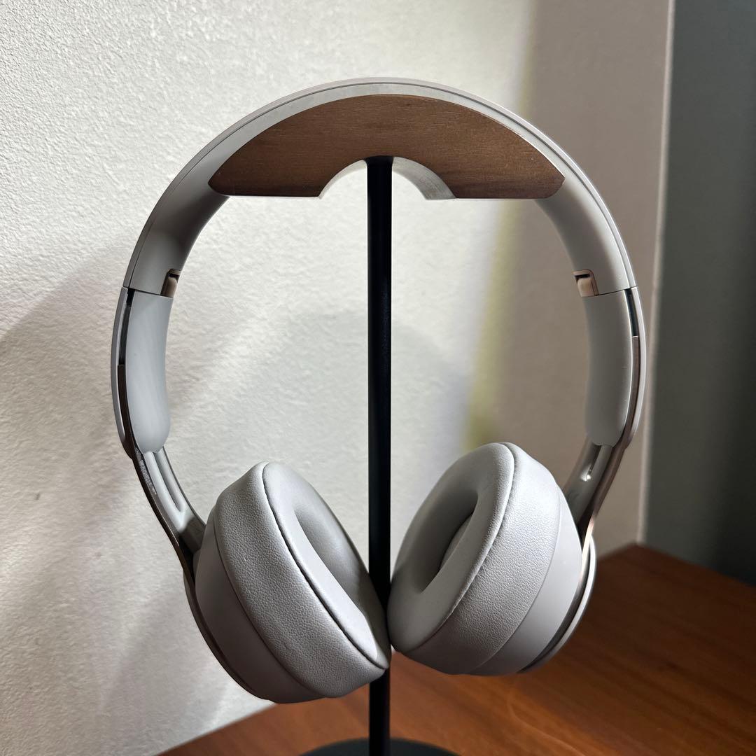 専用ケース付き】Beats solo pro ワイヤレスヘッドホン - メルカリ