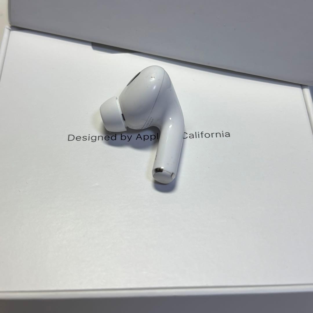 AirPods pro 第二世代 右耳のみ ライトニング Apple 正規品 - メルカリ