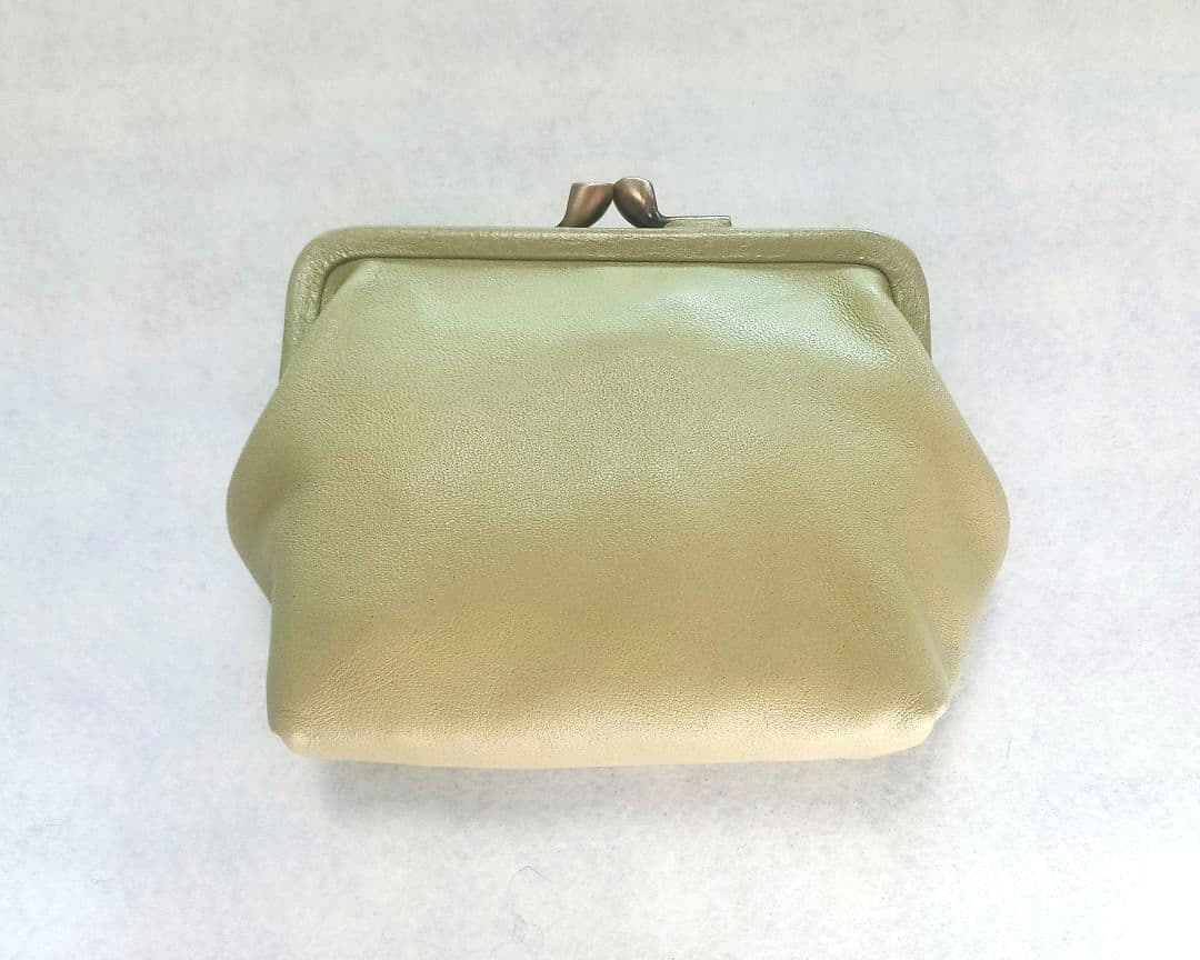 【2024限定色】イルビゾンテ がま口 ケース 小銭入れ ピスタチオ