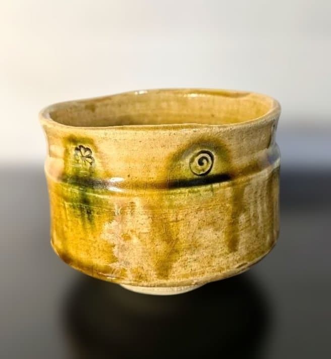 茶道具 風炉釜 繰口間取亀甲 焼抜釜