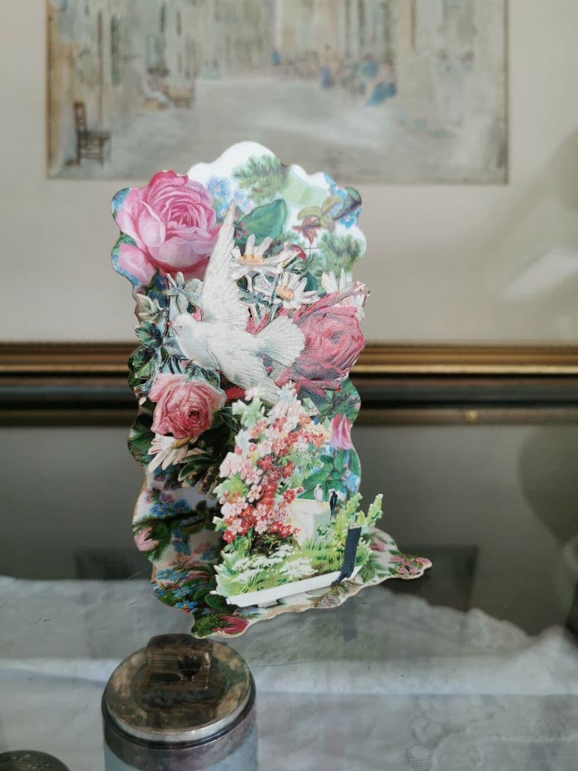 アンティークフランス 立体３層カードカニヴェ 聖体式記念 3D薔薇鳩バード勿忘草