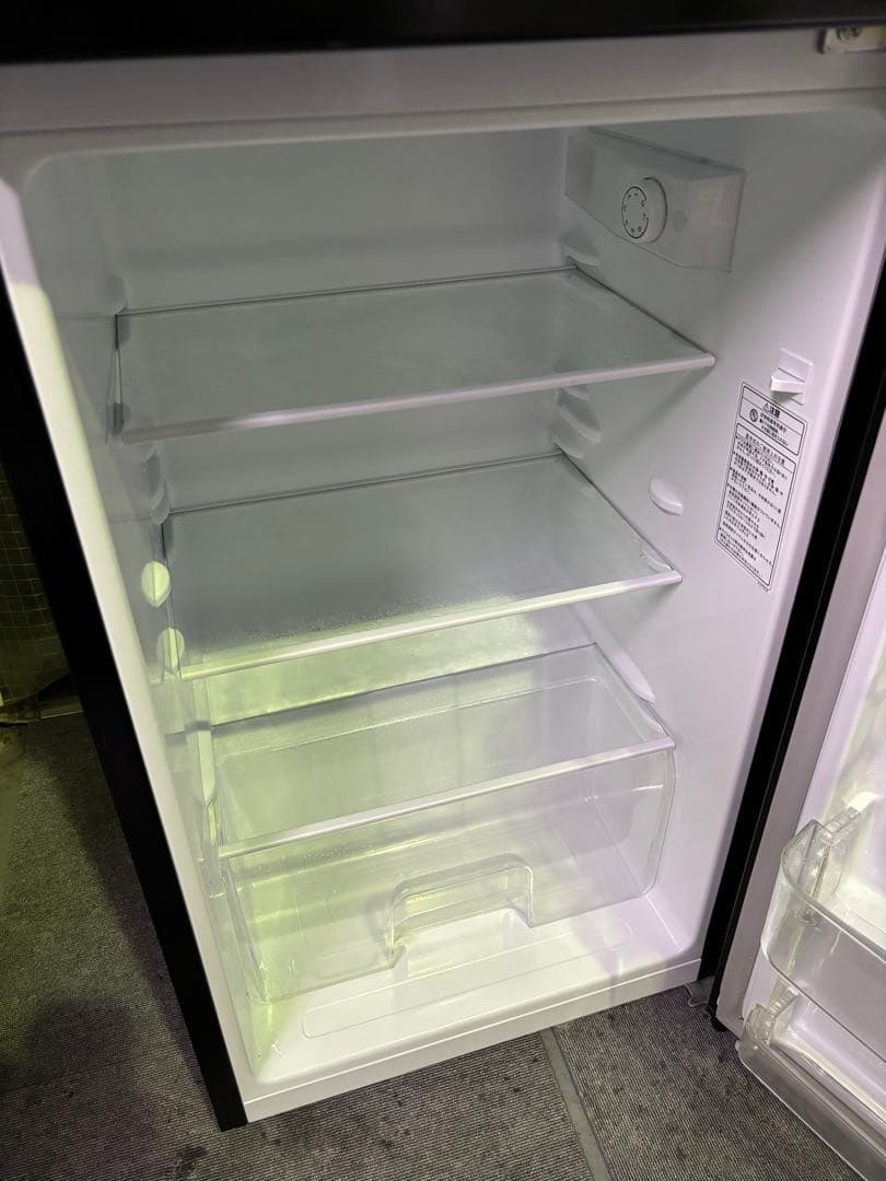 【ご成約済み】00050 Hisense 120ℓ冷蔵庫