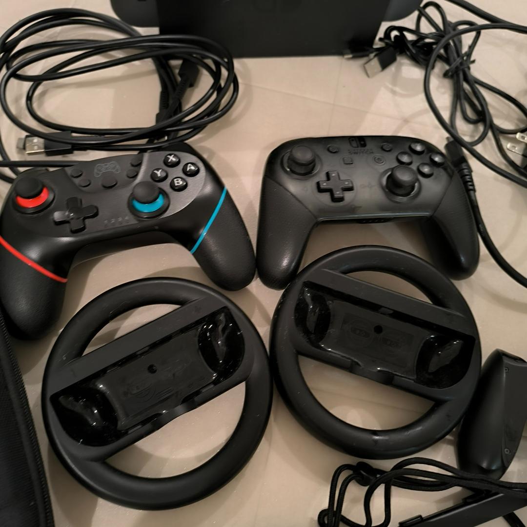 ち*そ様 Nintendo Switch 本体 プロコントローラー セット