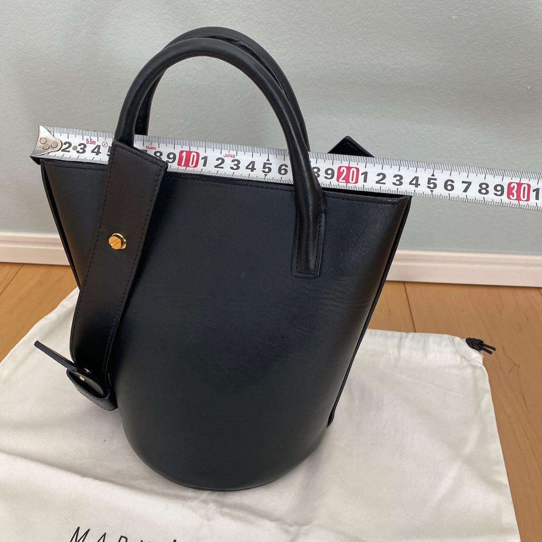 MARY AL TERNA メアリオルターナ　ブラックレザーハンドバッグ