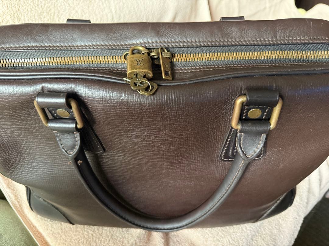 25日まで最終値下げ　ヴィトン 生産終了希少　ブリーフケース　ユタ