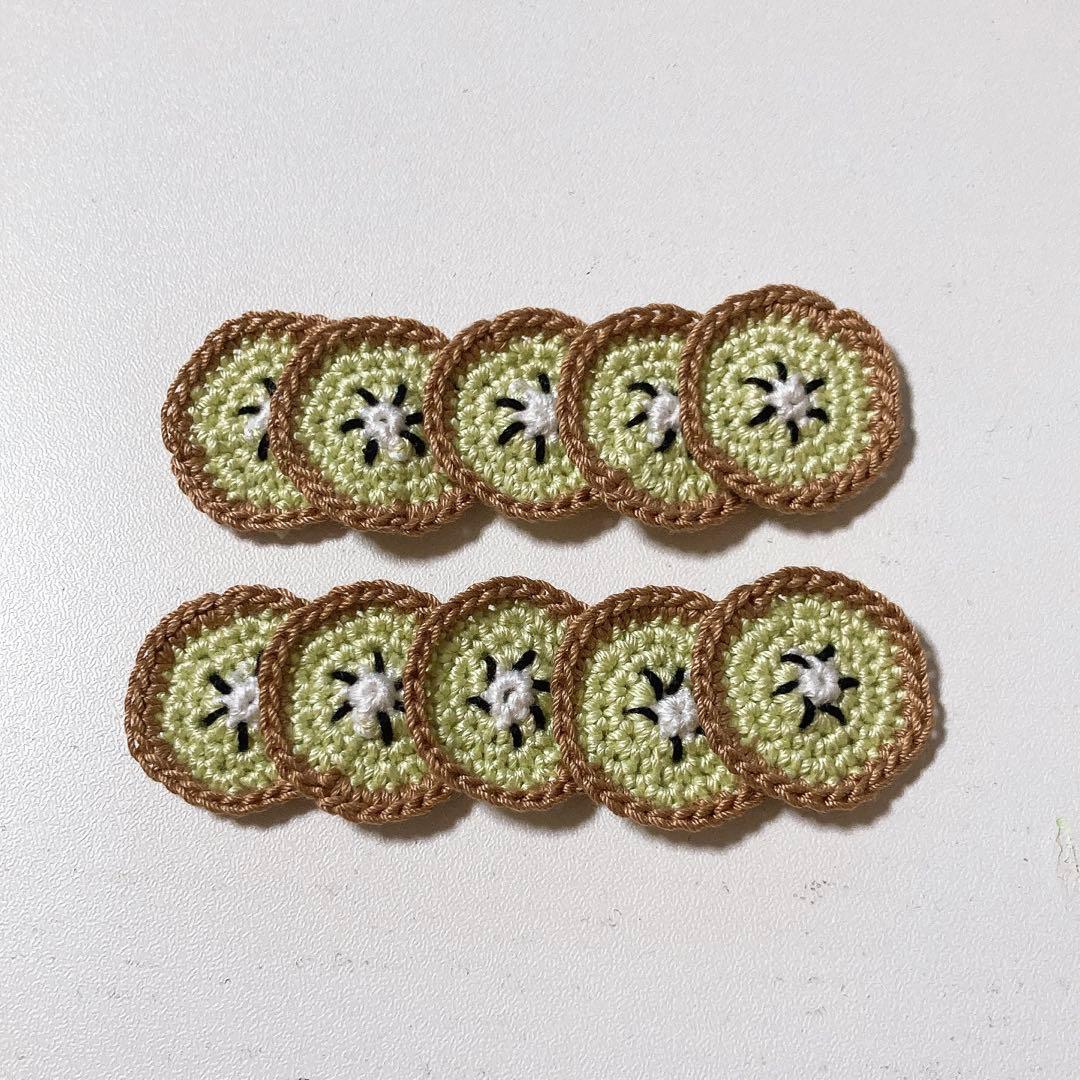 モチーフ編み　かぎ針編み