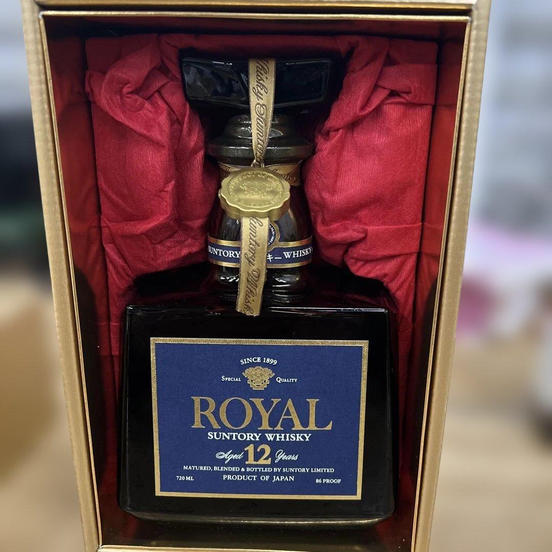 28 サントリーウイスキー ローヤル プレミアム12年 青ラベル - メルカリ