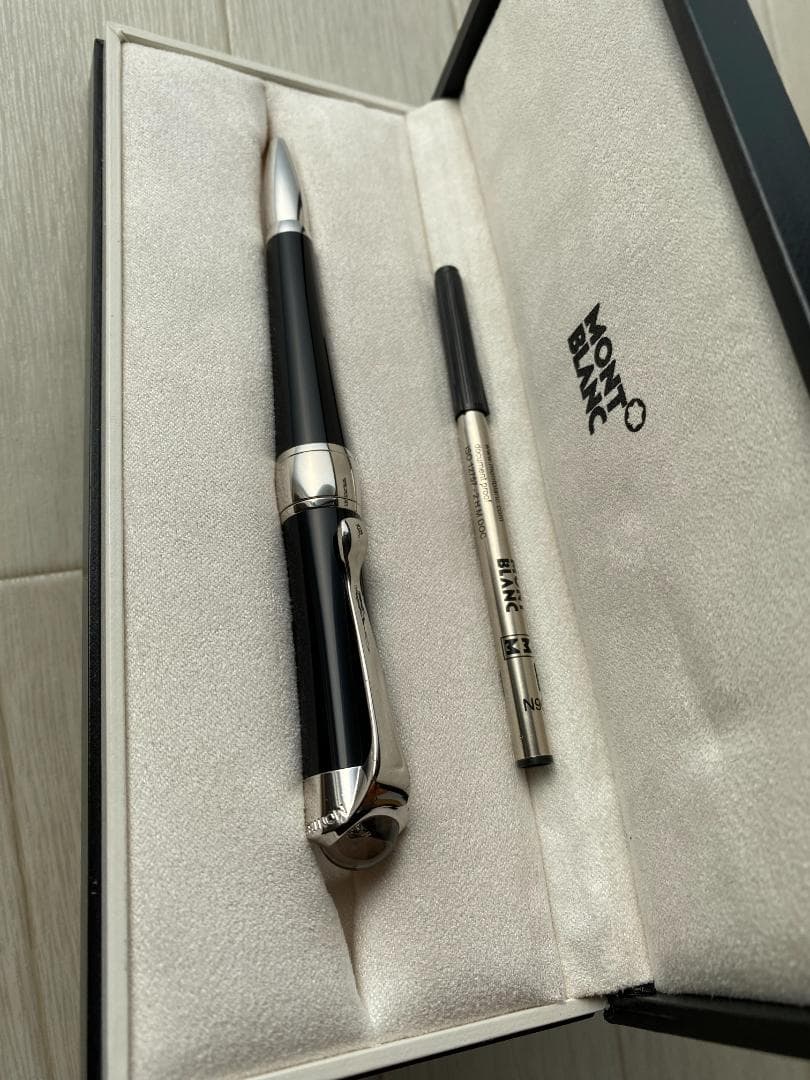 入手困難 限定品 ダイヤモンド エトワール.ド.モンブラン プラチナ