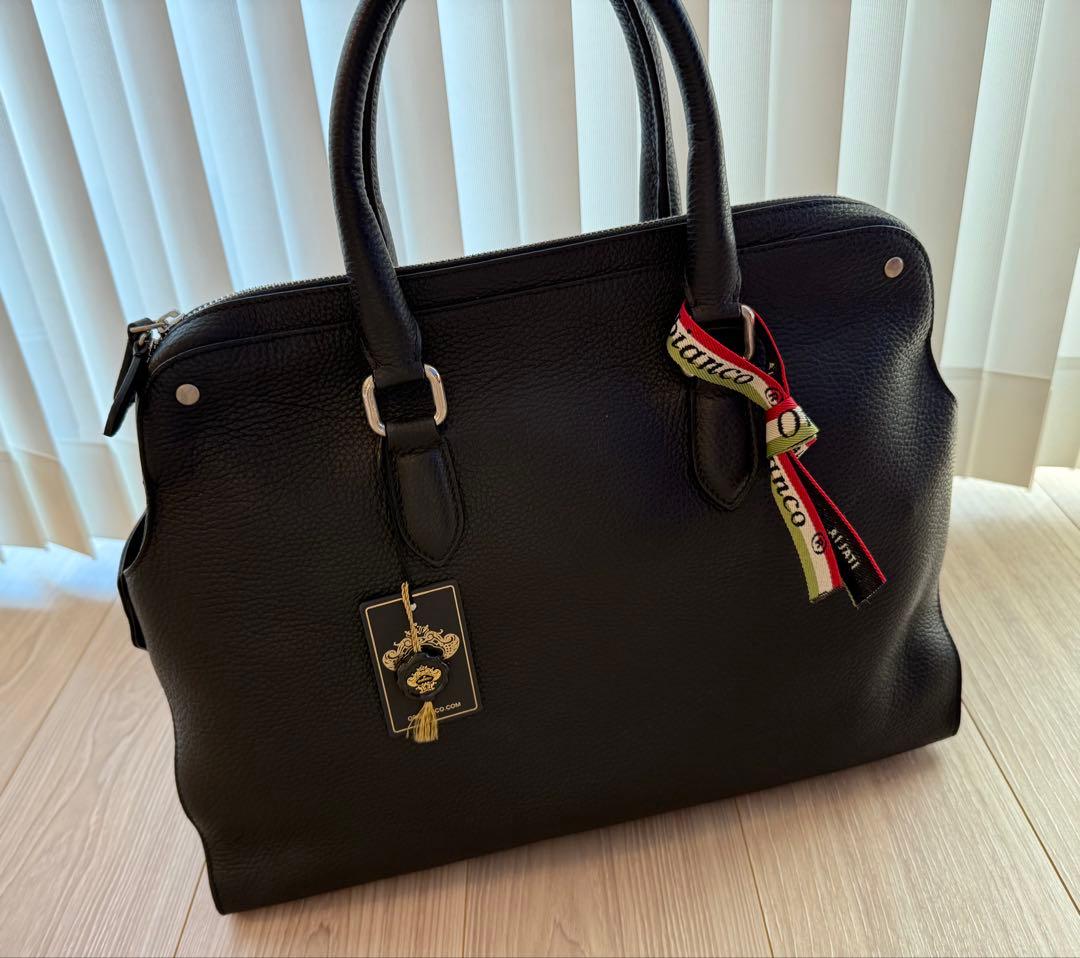 ［新品未使用］Orobiancoオロビアンコ　ビジネスバッグ　ブラックレザー　黒