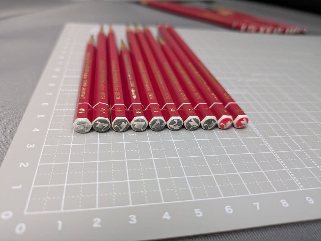 【使用品】STABILO micro8000 22本 4B〜4H