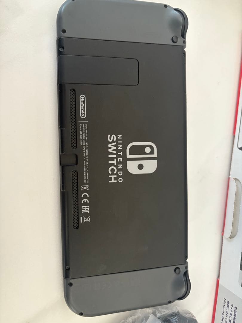 彬*吉様 任天堂　Switch hac-001