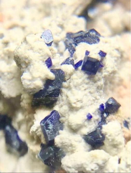 国産鉱物 逸見石 千代子石 布賀鉱山 日本の鉱物 一級標本 母岩