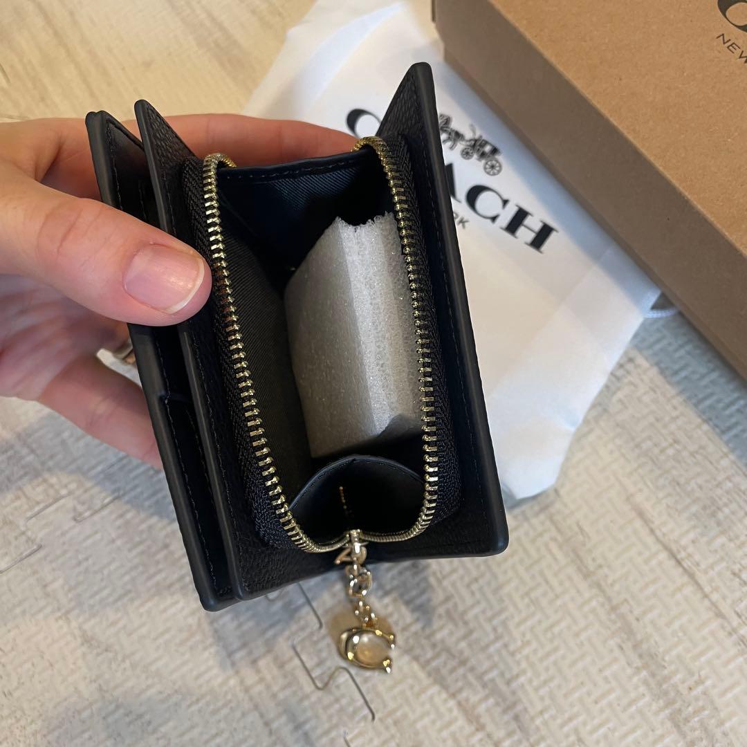 【りんご】COACH　コーチ　折り財布　スナップウォレット　正規品