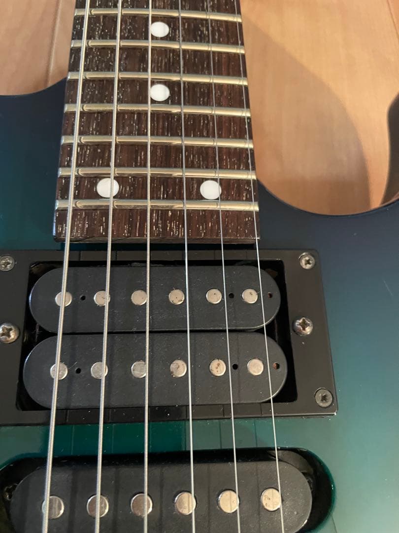 今だけ値下げ中【希少】CHARVEL エレキギター グラデーションブルーストラト