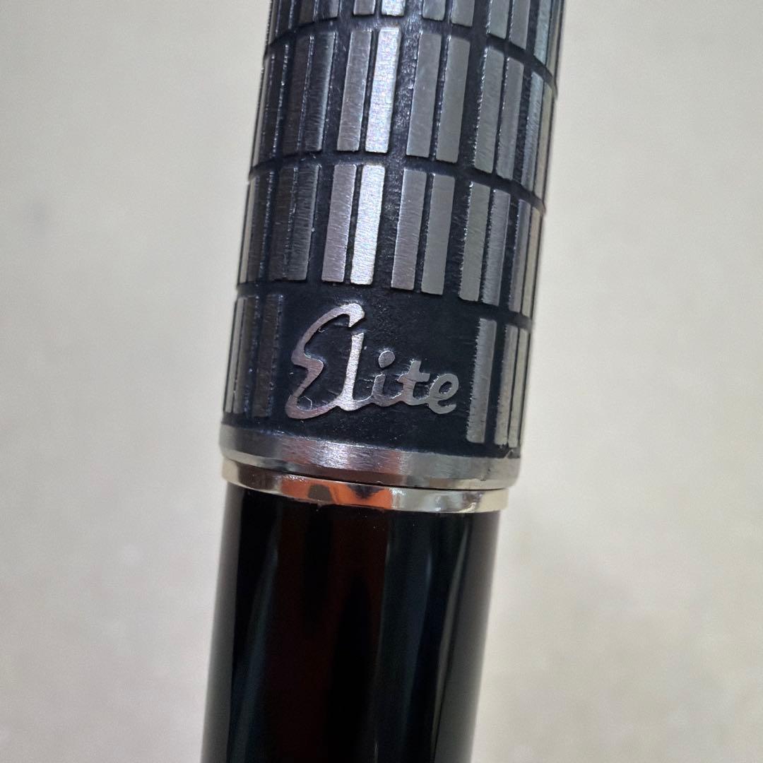 廃盤 パイロット Elite エリート 半格子 万年筆 18K 750 F 蝕刻 - メルカリ