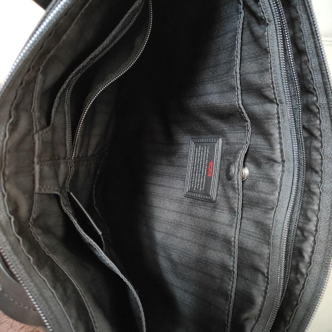 TUMI トートバッグ 肩掛け　22157DH