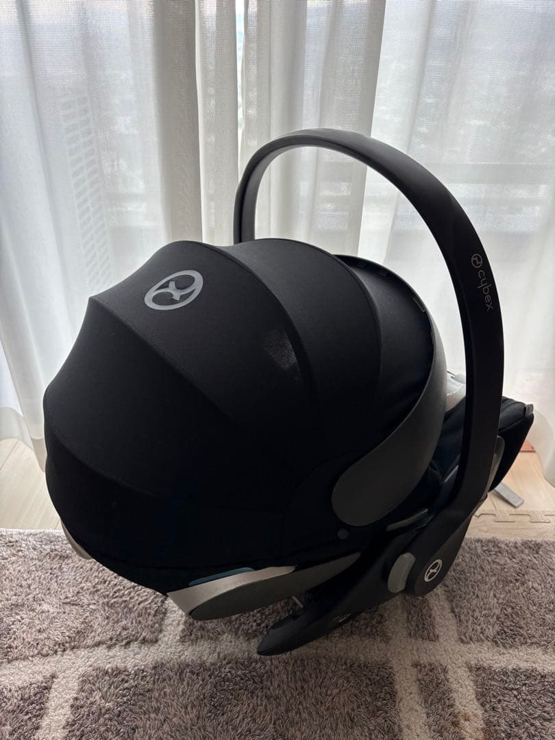 サイベックス Cloud Z i-Size ベビーシート 新生児インレイ付き