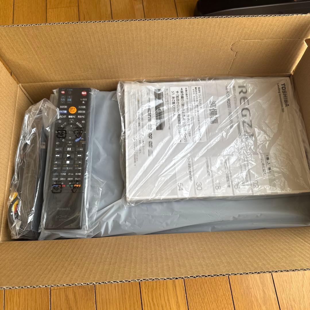 REGZA 東芝ハイビジョンレコーダー RD-R200