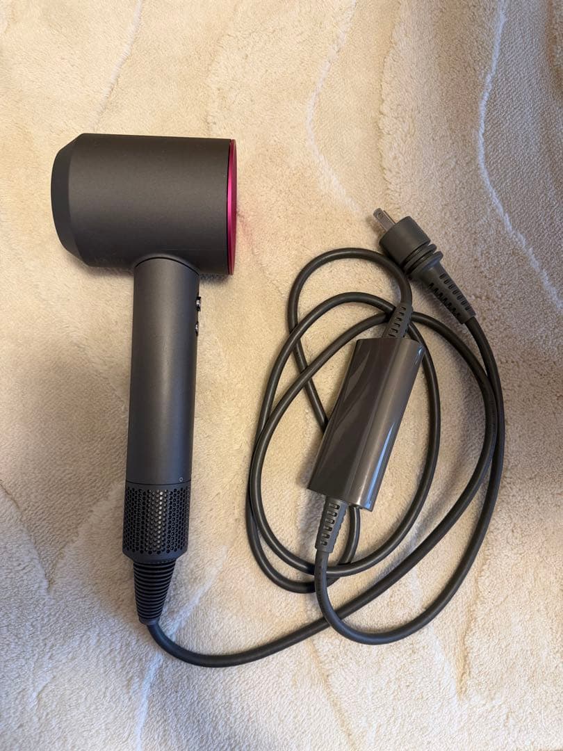 Dyson Supersonic Ionic HD08ヘアドライヤー動作良方