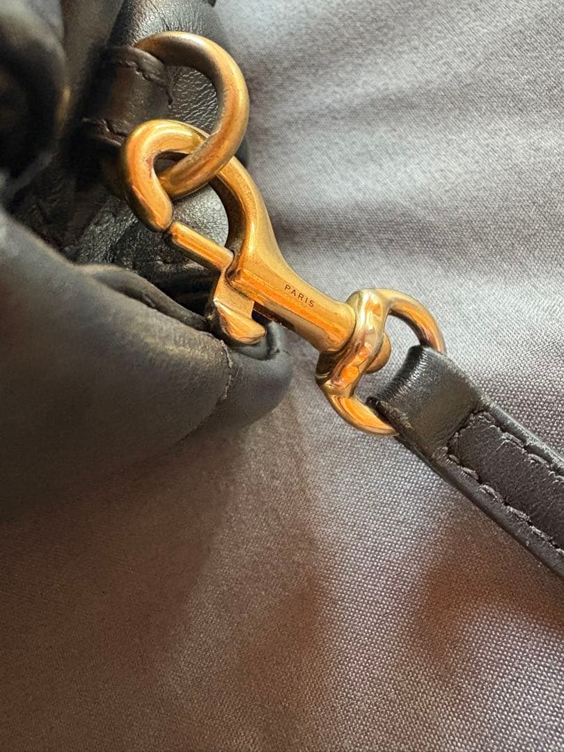 サンローラン ルル ショルダーバッグ