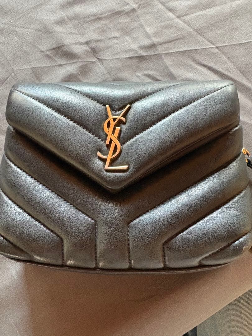 サンローラン ルル ショルダーバッグ