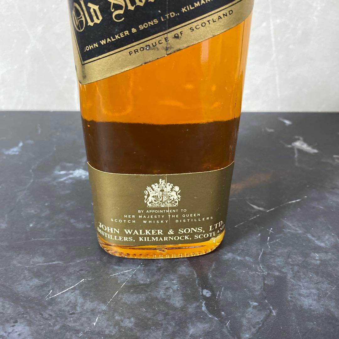 ジョニーウォーカー ブラックラベル ジョニ黒 金キャップ 白紋章 約750ml