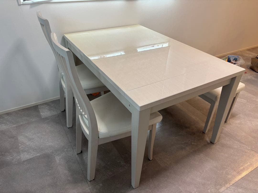 【引取のみ　名古屋】20万のダイニングセット　延長可能テーブル　オシャレです