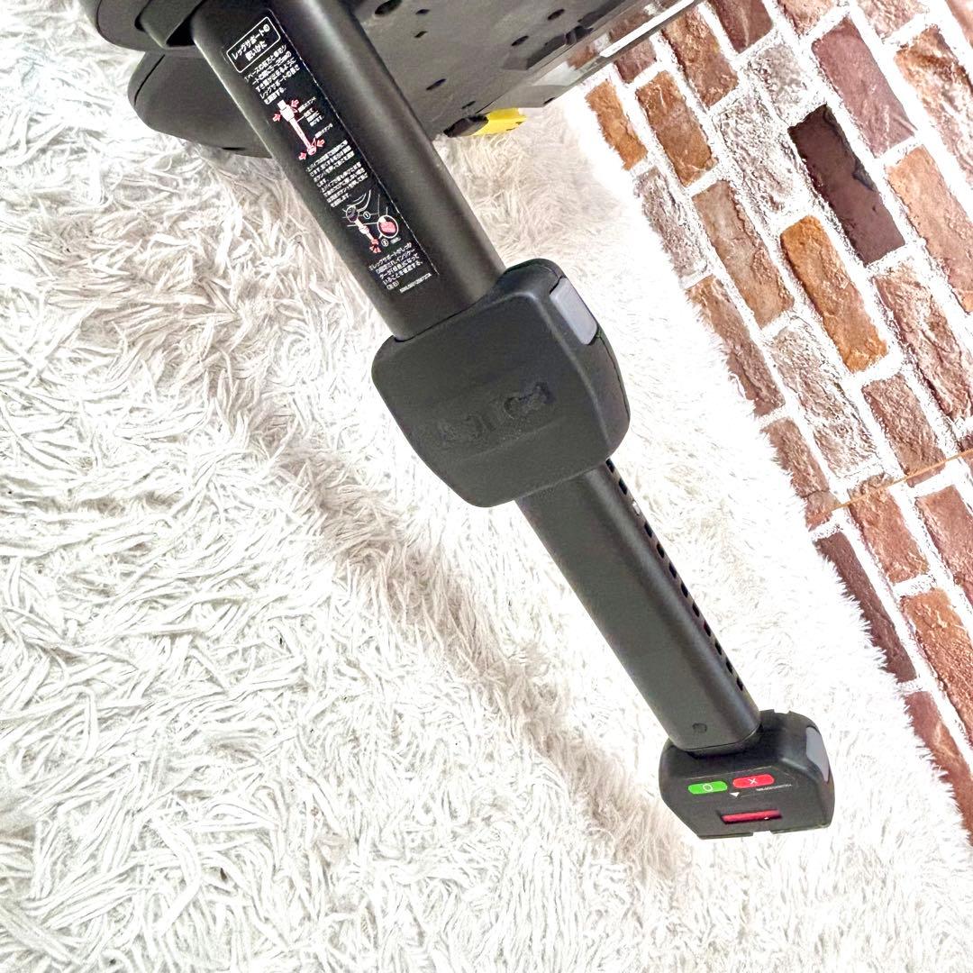 ✨アップリカ✨ 回転式チャイルドシート クルリラビッテエックス ネイビー