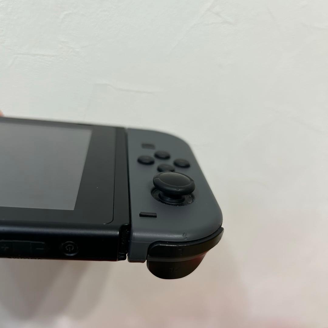 2021年購入　Nintendo Switch 本体 グレー 付属品完備