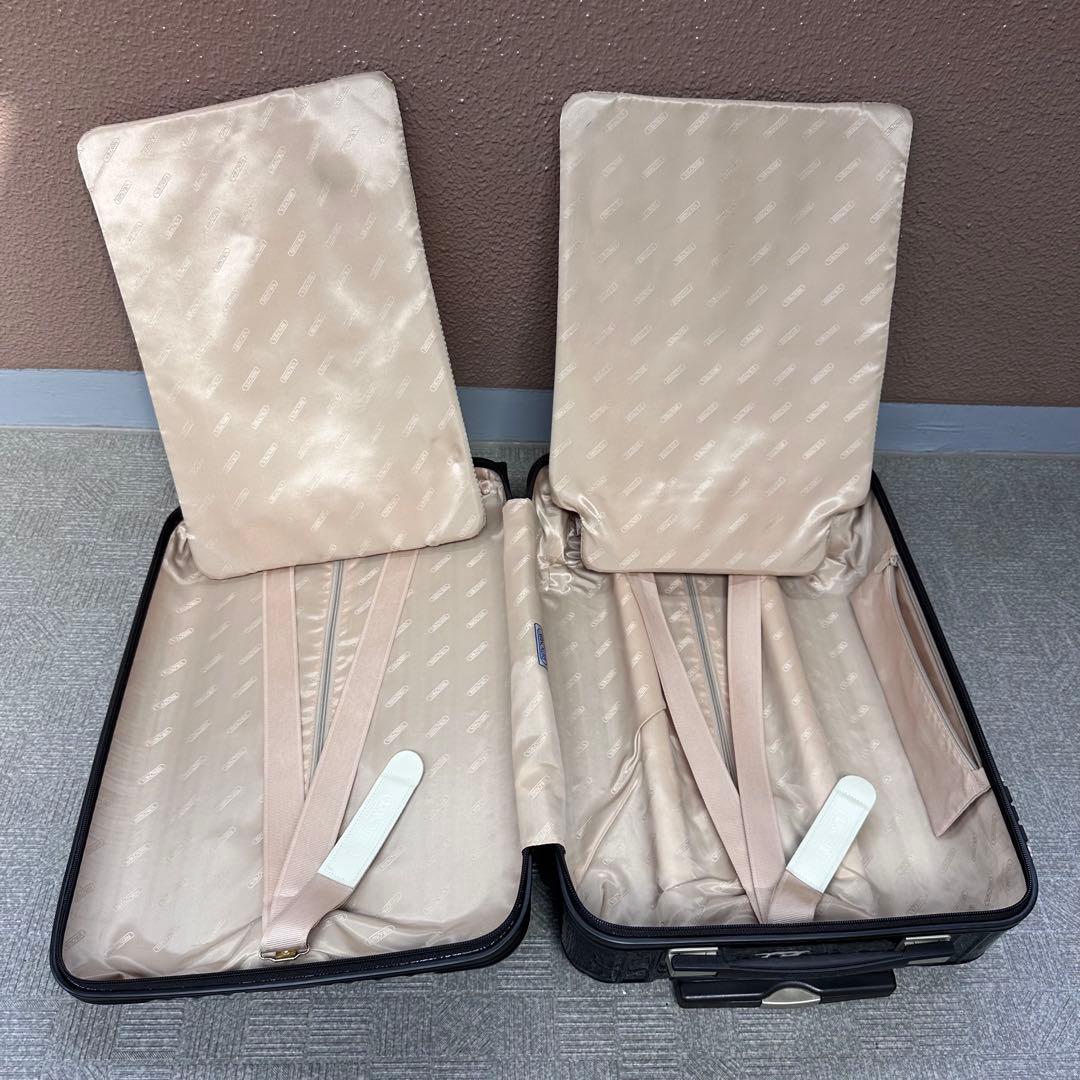 良品 リモワ サルサデラックス 33L 機内持ち込み 2輪 TSAロッ