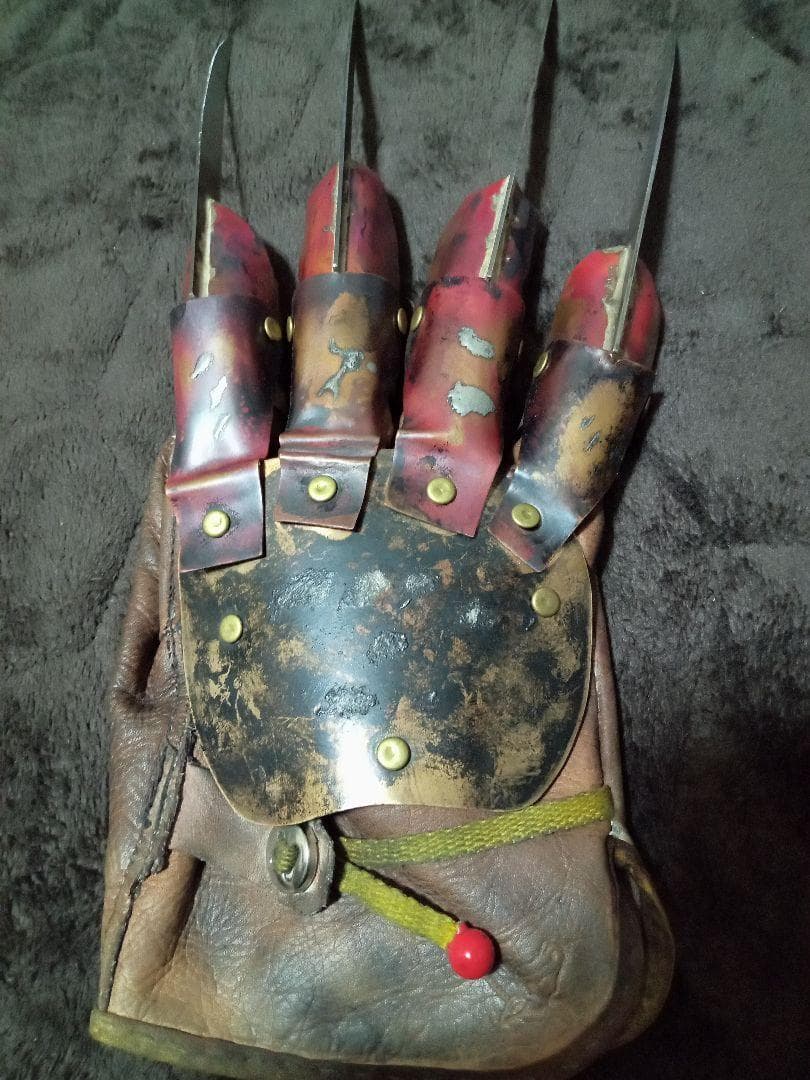 エルム街の悪夢 フレディ グローブ パート4 ドリームマスター ダイナー