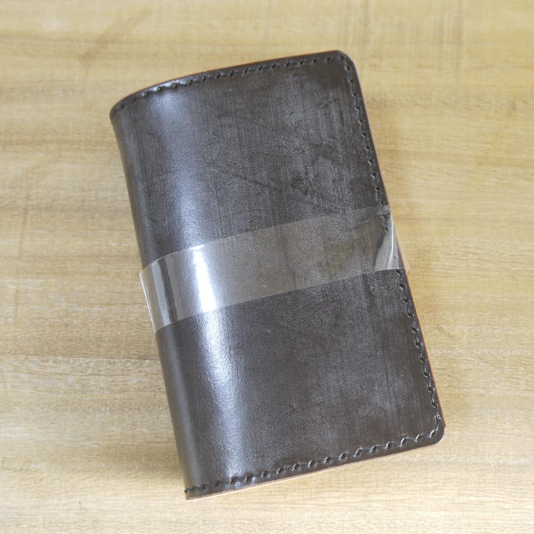 ヌメ革　UKブライドルレザー　セドウィック社　ミドルウォレット　二つ折り　こげ茶