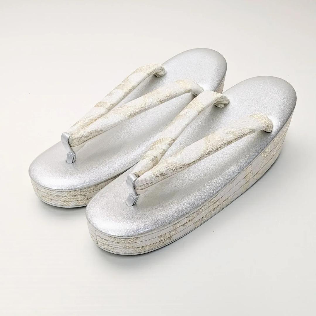 和装 草履 バッグ セット 白 シルバー 帯地 フリーサイズ u71-1