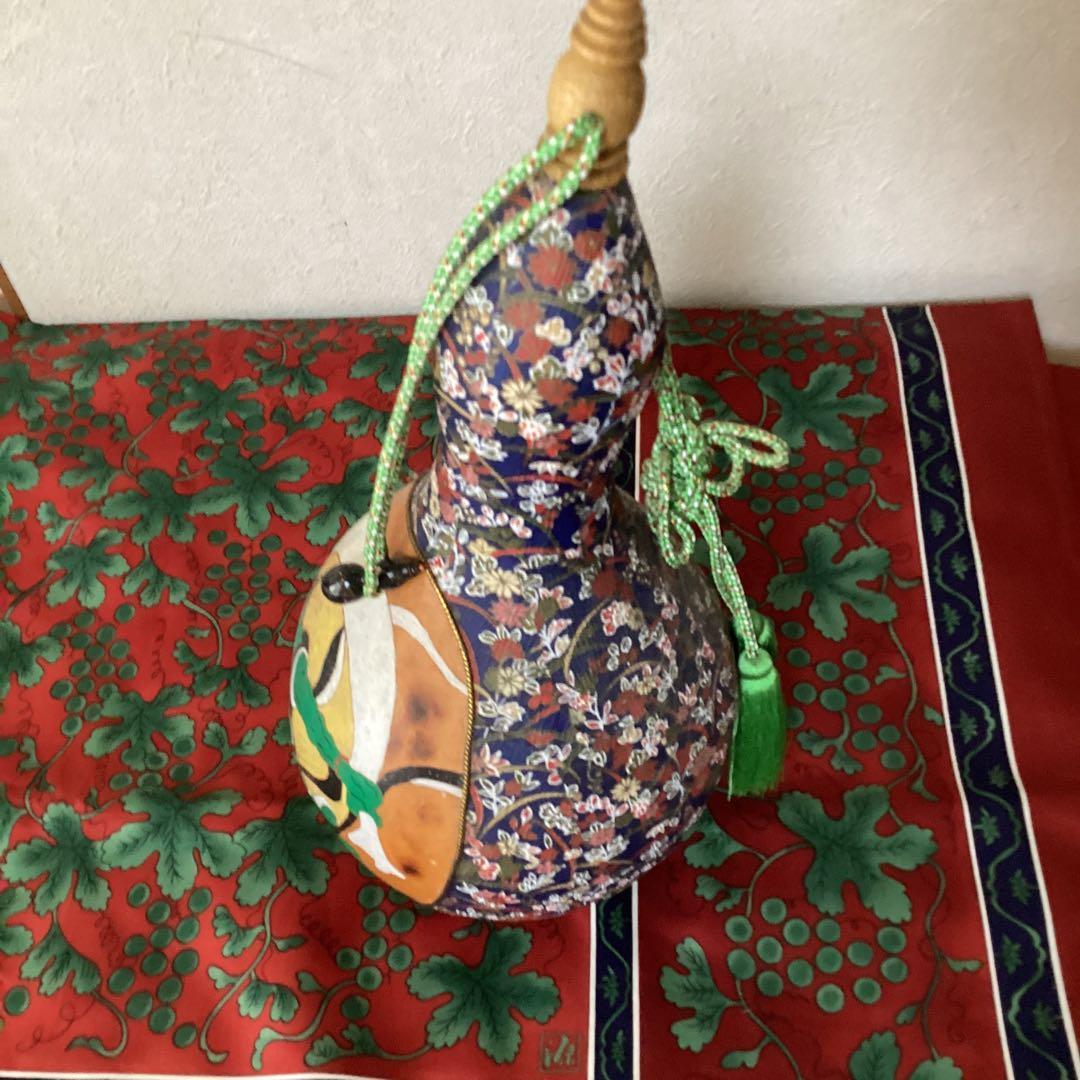 飾物 瓢箪細工 【 風神雷神 】 台座 【 蔦 細工 】工芸品 稀有品