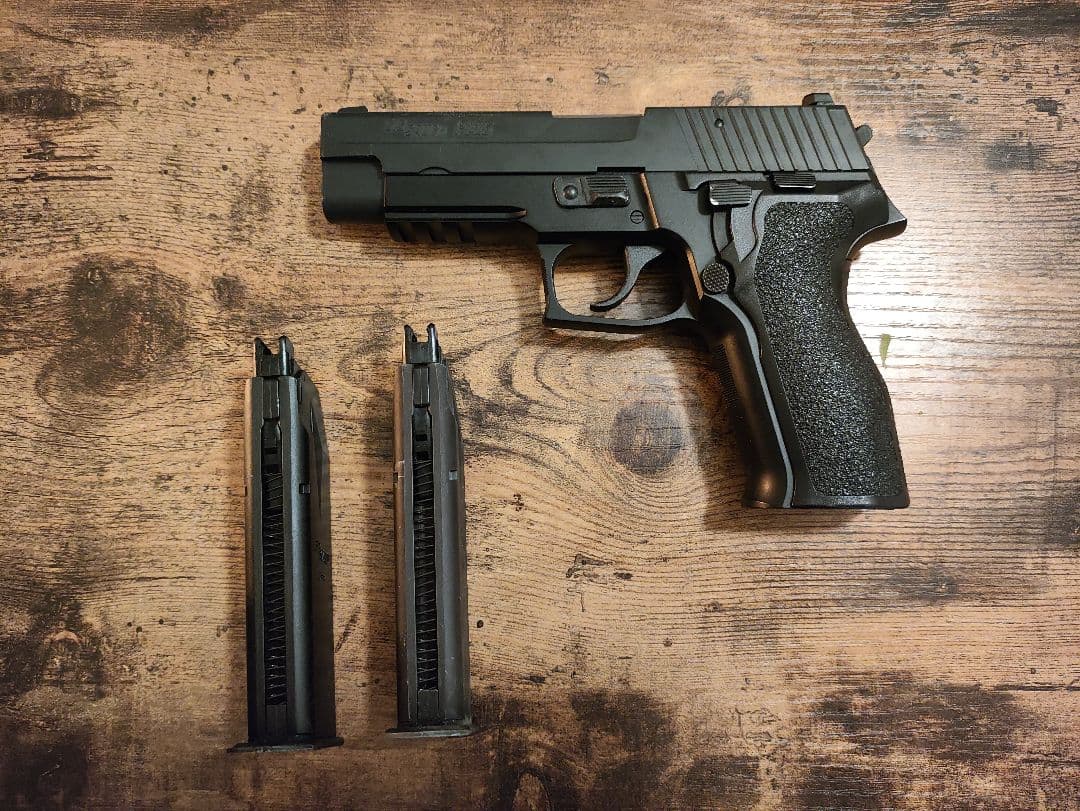 東京マルイ SIG SAUER P226 E2 ガスブロ
