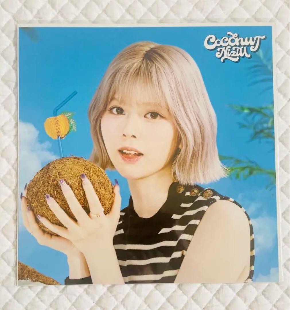 NiziU RIKU ラントレ ラントレケース 他 まとめ売り - メルカリ