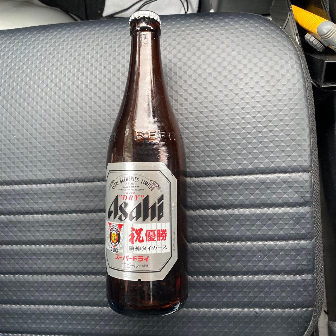 2003年 阪神タイガース優勝記念瓶ビール空瓶 - メルカリ