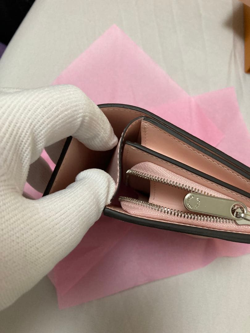 ゆかっち。12/17 再出品　LOUIS VUITTON 財布