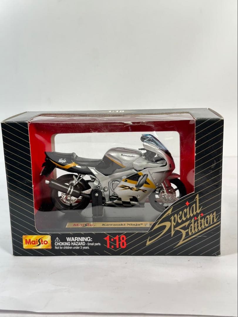 【蔵出し品】車　バイク　フィギュア　アンテーク　ミニカー　まとめ出品