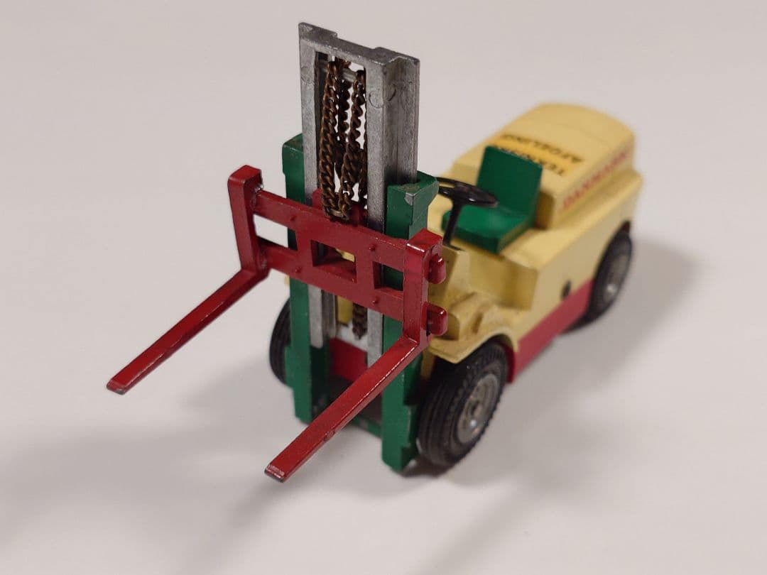 TEKNO HYSTER CHARIOT ELEVATEUR 1/43°