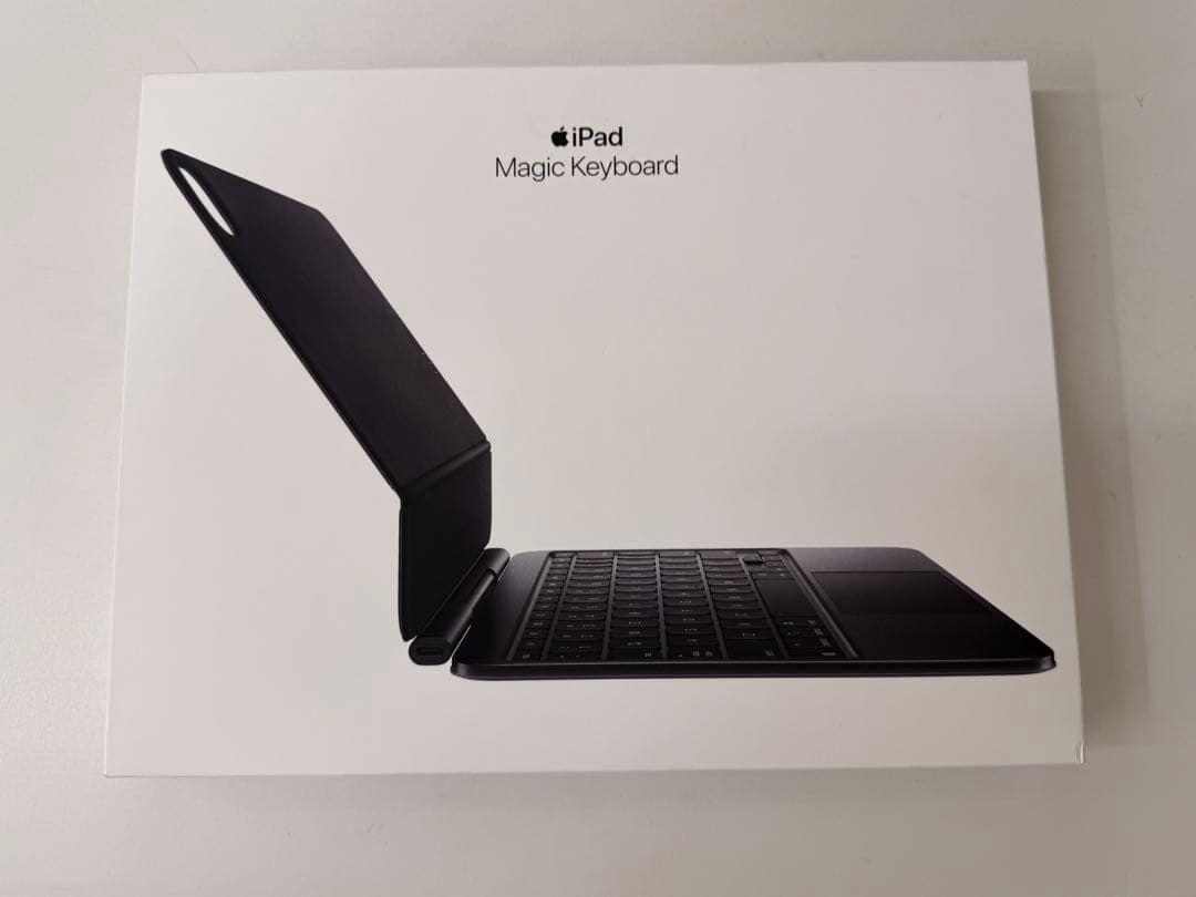 M4.M5 iPad Magic Keyboard 11インチ用（値下げ） 11インチiPad Pro（M5/M4）用 Magic Keyboard - 英語（US）- ホワイト