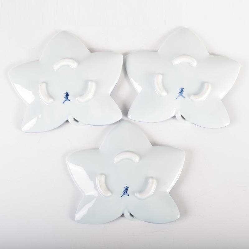 有田焼　富右衛門　色絵金彩　流水絵　葉形皿揃　三客　共布共箱　C7895