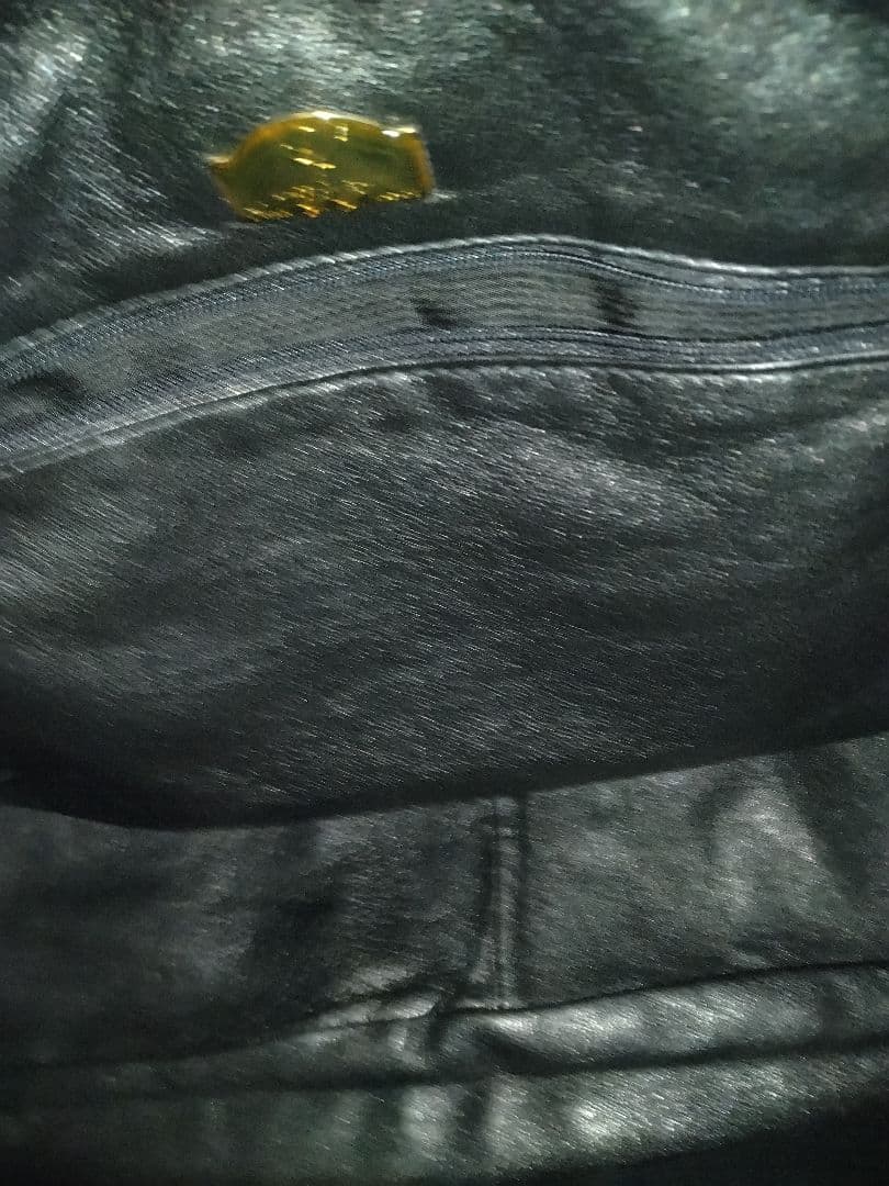 クロコダイル　ハンドバック　肩掛け　大きめサイズ