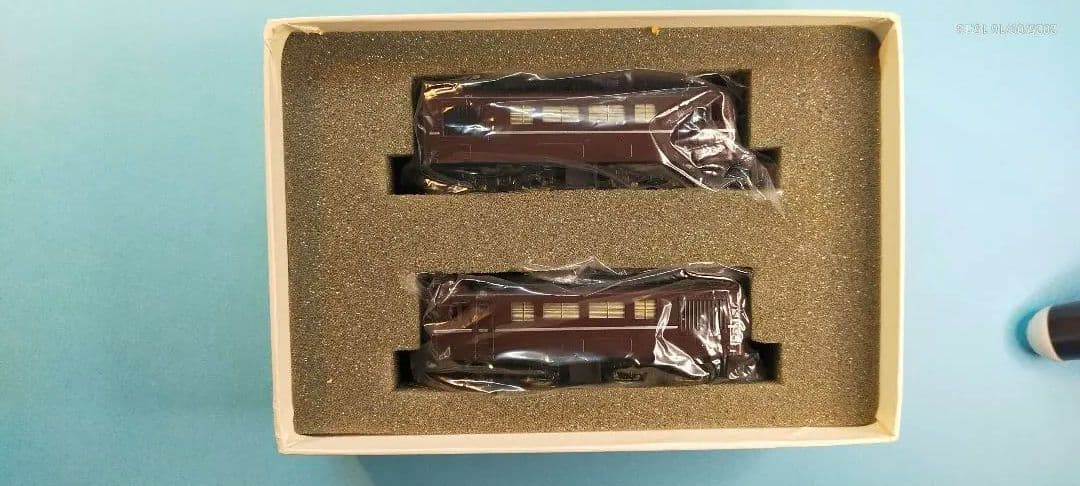 ワールド工芸国鉄ＤＤ50ー1次型茶色仕様　塗装完成品