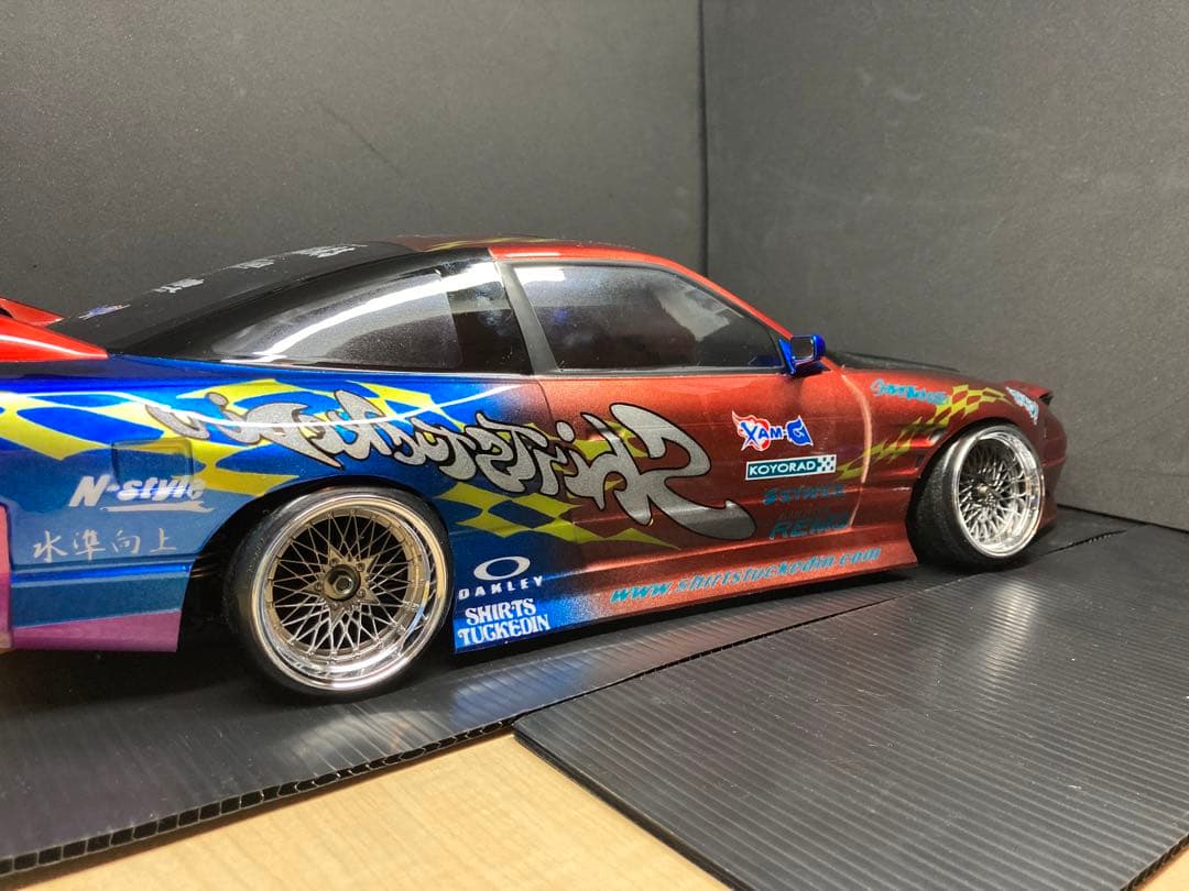 最終価格】アディクション D-MAX 180SX 製作済ラジコンボディ