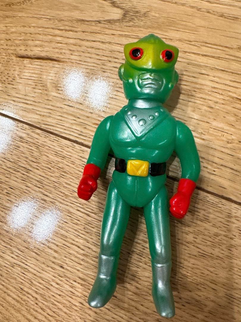 美品♡ぶたのはな　ソフト焼き玩具 サンダーマスク 緑成型/赤グローブ