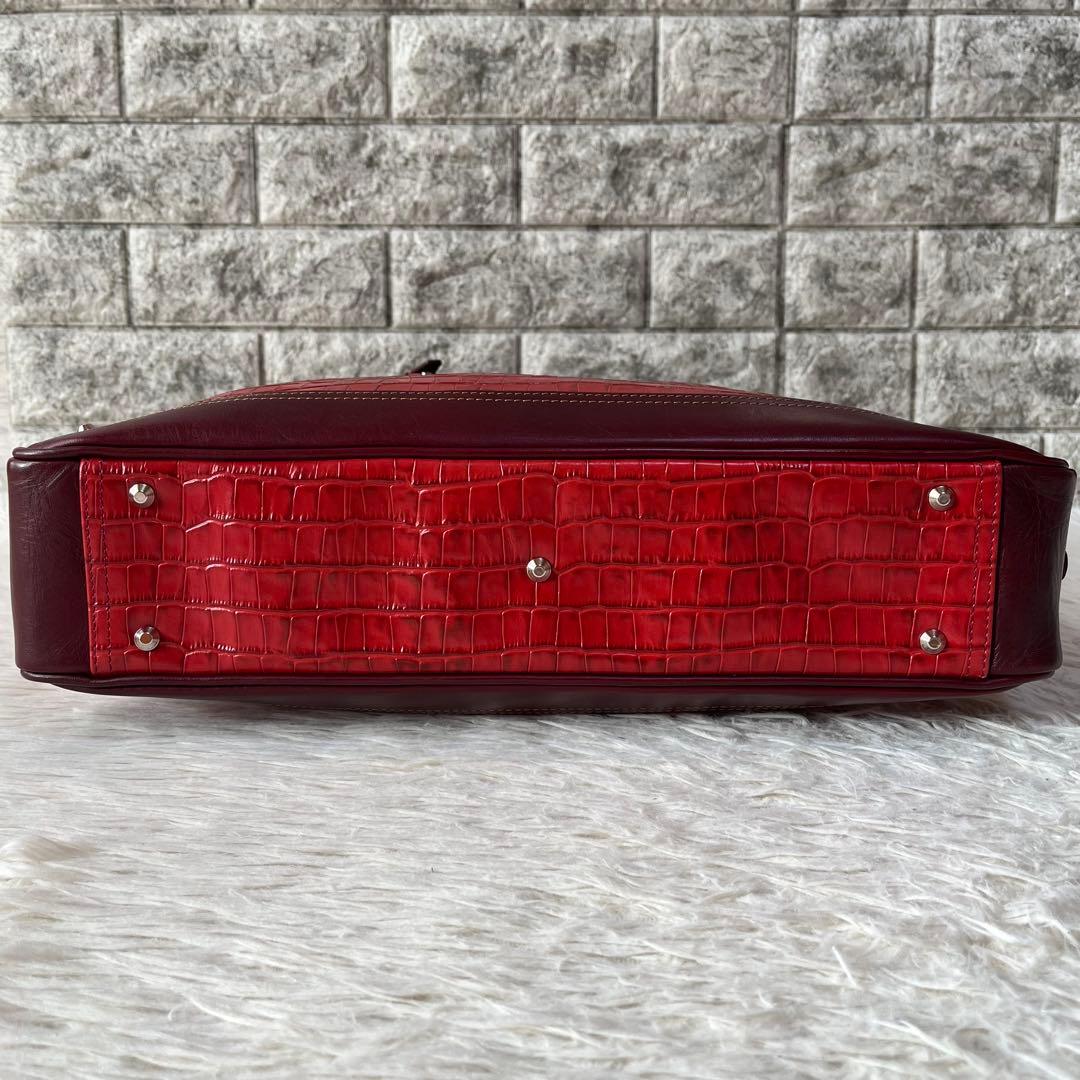 【美品】キーファーノイ　アモーレ　クロコ型押し　レザー　ブリーフケース