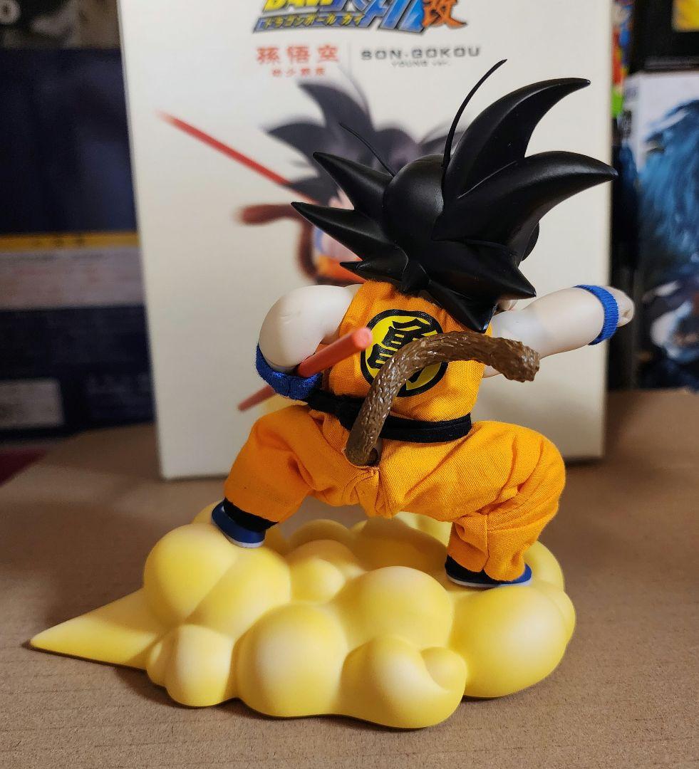 ドラゴンボール 孫悟空 フィギュア　メディコム•トイ