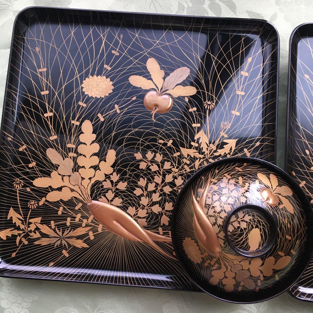 逸品! 極上春の七草蒔絵の四方脚付膳 蓋付碗 各2客